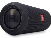 JBL Flip 3 Splashproof Portable Bluetooth Speaker